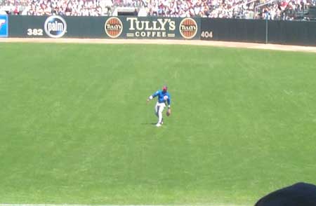 Sammy Sosa in right field at Pac Bell Park